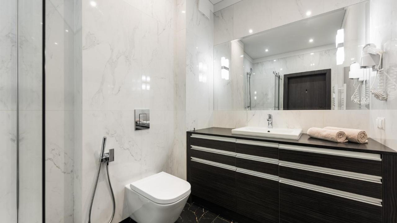Flatbook - City Center Apartments Brabank With Parking Gdańsk Extérieur photo